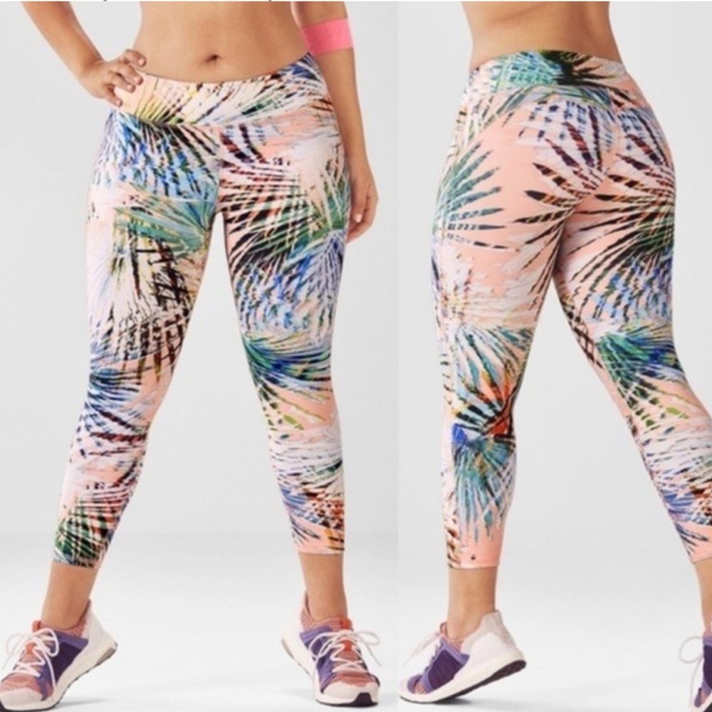 Fabletics Mid-Rise Tropical Print PureLuxe Capri Leggings Pink Green - Picture 2 of 2